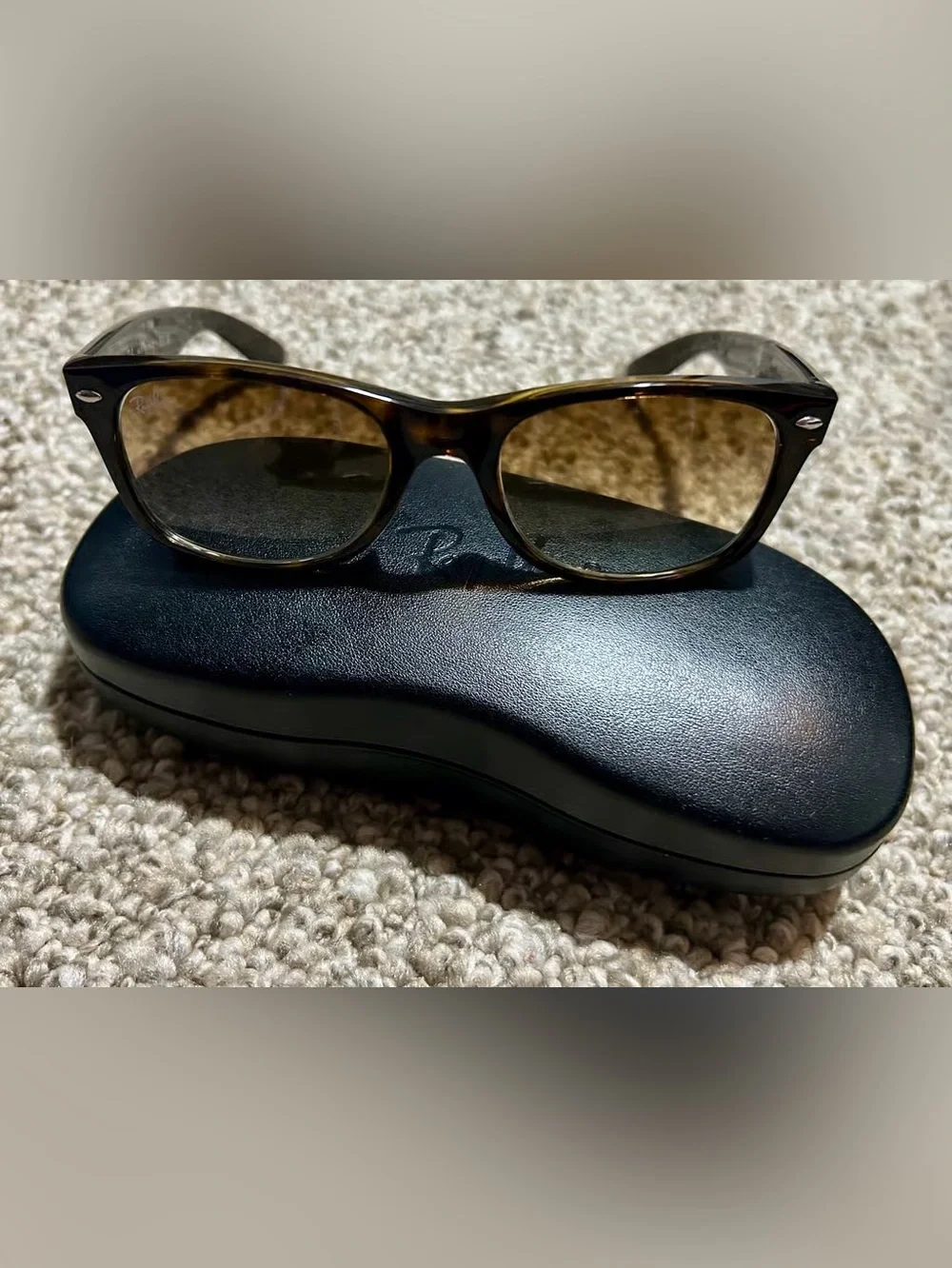 NEW Ray-Ban RB2132 New Wayfarer Sunglasses 710/51 Havana Brown Gradient